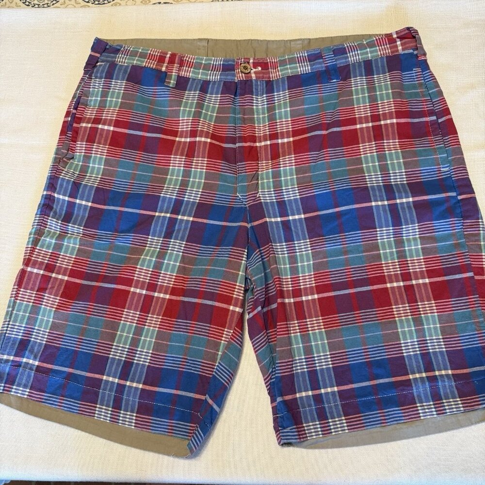 Olde School Brand Indian Madras Reversible Khaki and Plaid 10" Inseam Shorts 38